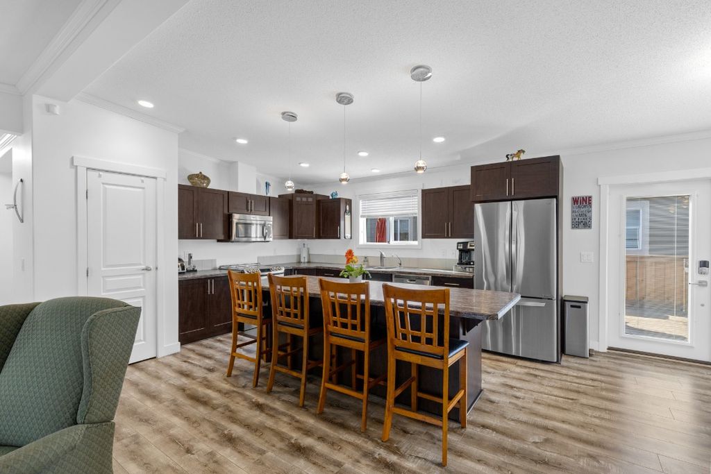 listing image 16516891268075347897