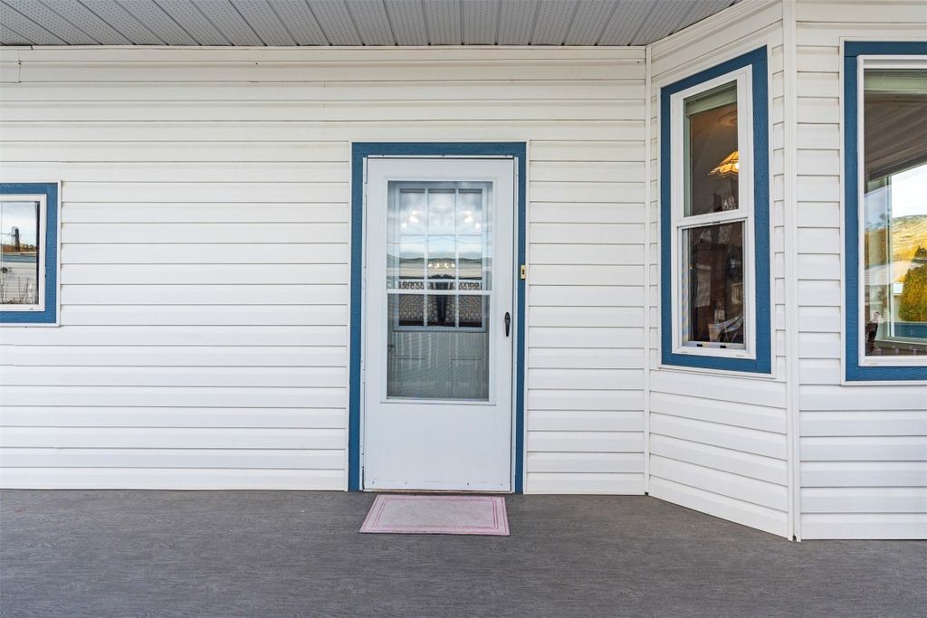 listing image 16517153676574498579