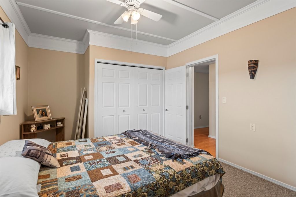 listing image 16511126828210547745