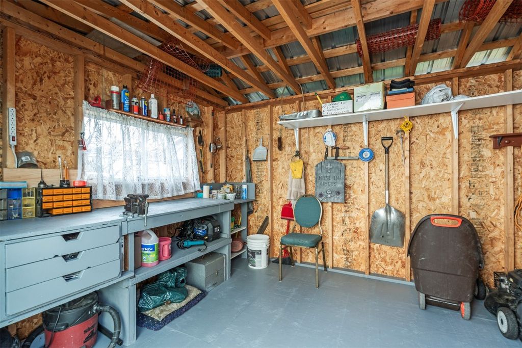 listing image 16511409270751792339