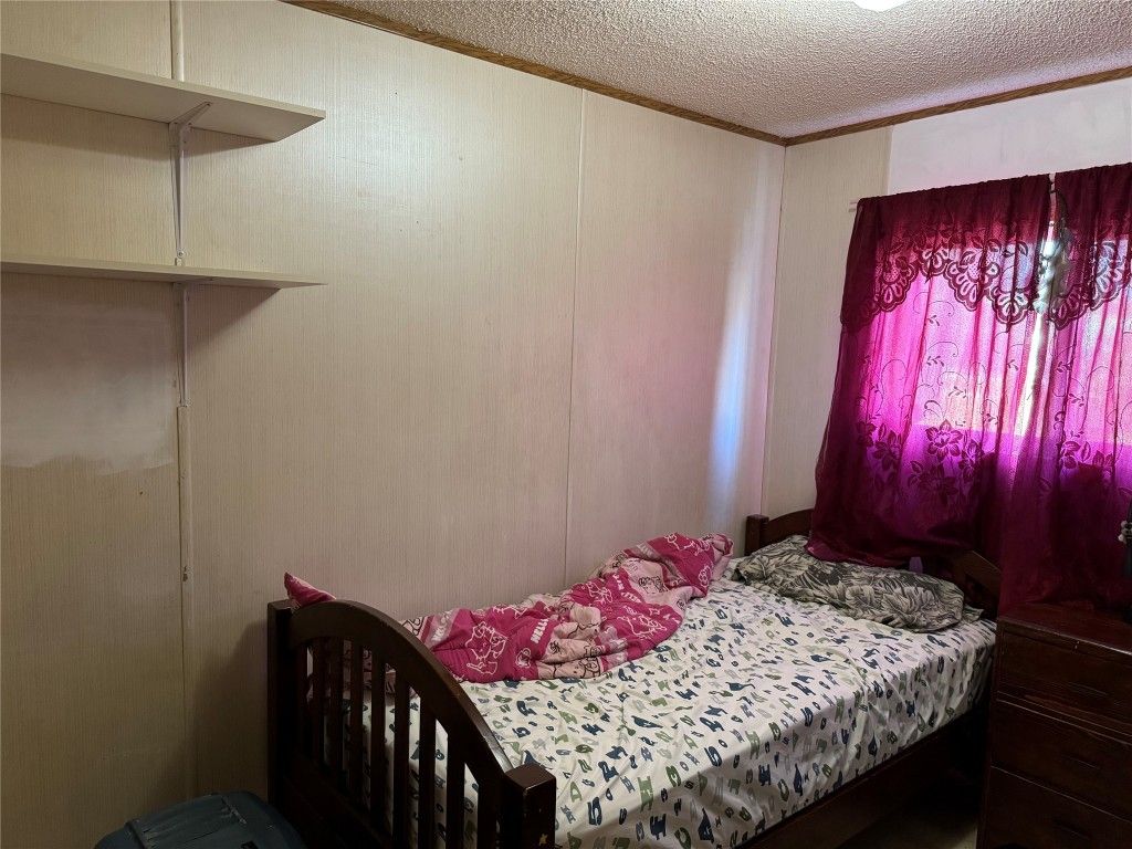 listing image 16513902378343877639