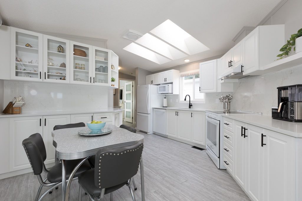listing image 16511227712419526805