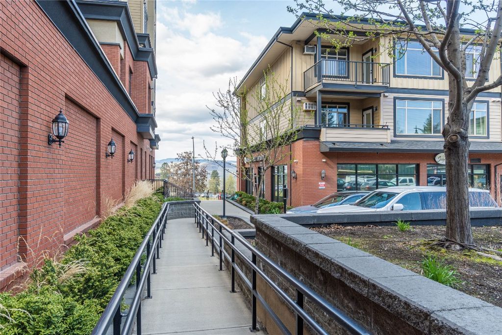 listing image 16511407070138106482