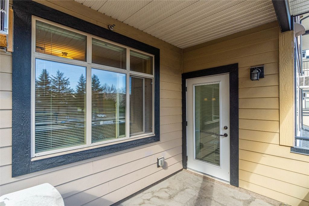 listing image 16514167173049667496