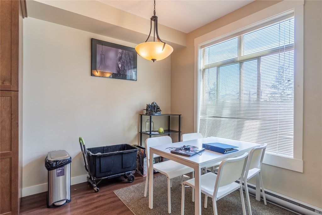 listing image 16512188714986686648