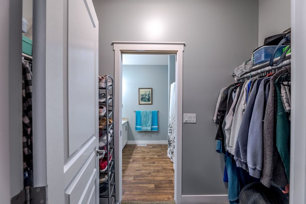 listing image 16512879694484026415