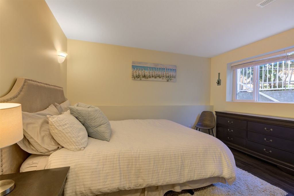 listing image 16514466485530685350