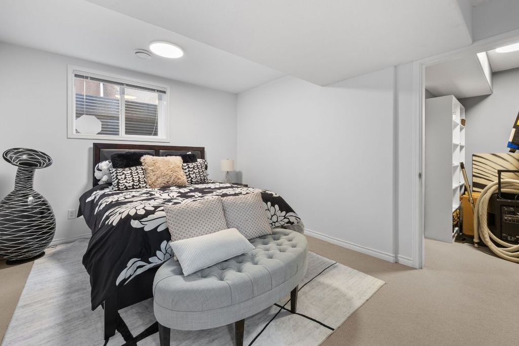 listing image 16510101142649067904