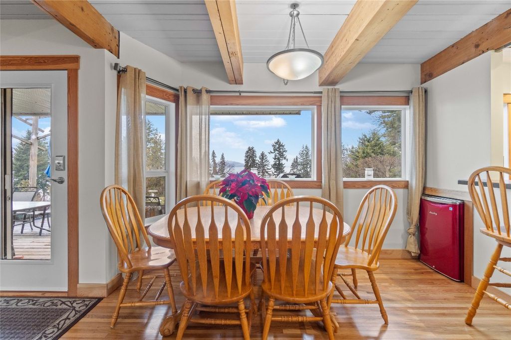 listing image 16514883499821811581
