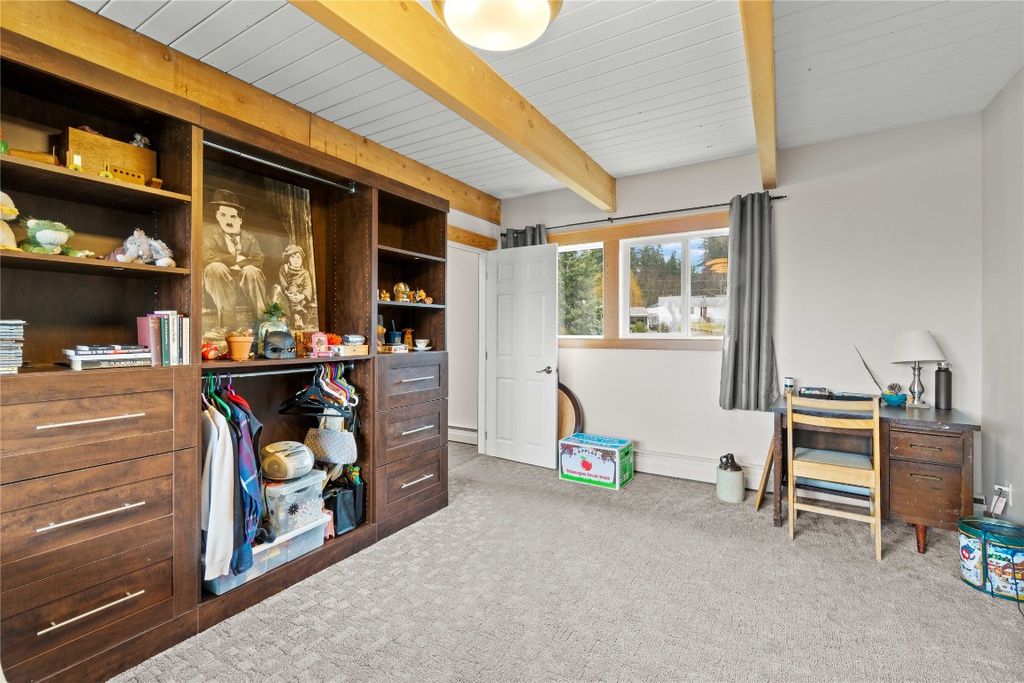 listing image 16515952961198274447