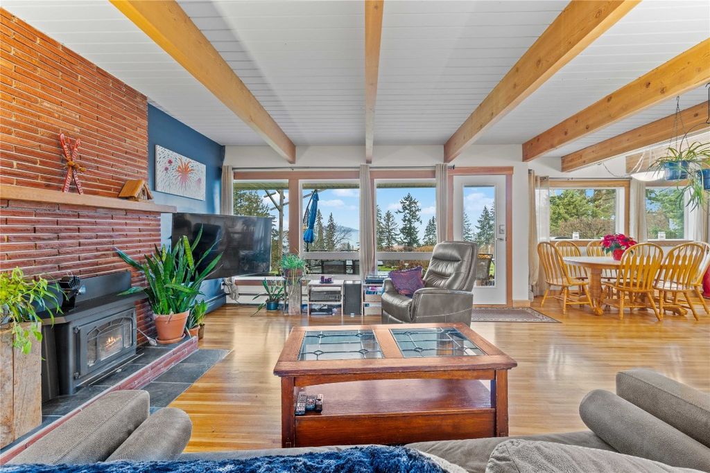 listing image 16516598592258868339