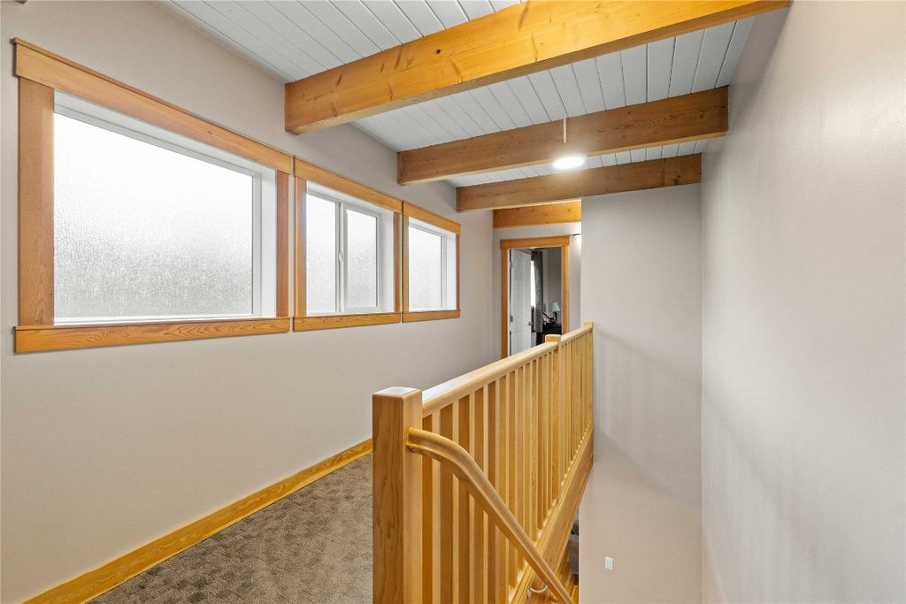 listing image 16513448560828518784