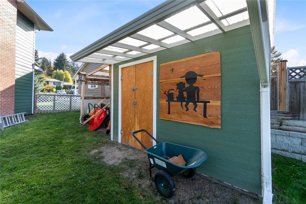 listing image 16511142172097615047