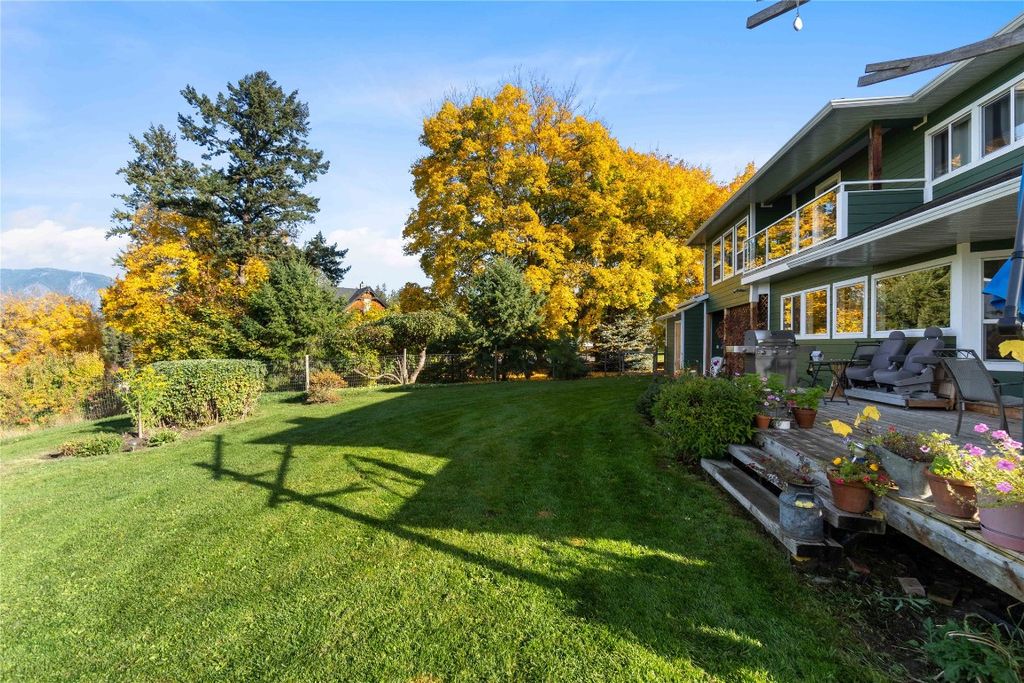 listing image 16513143308746675511