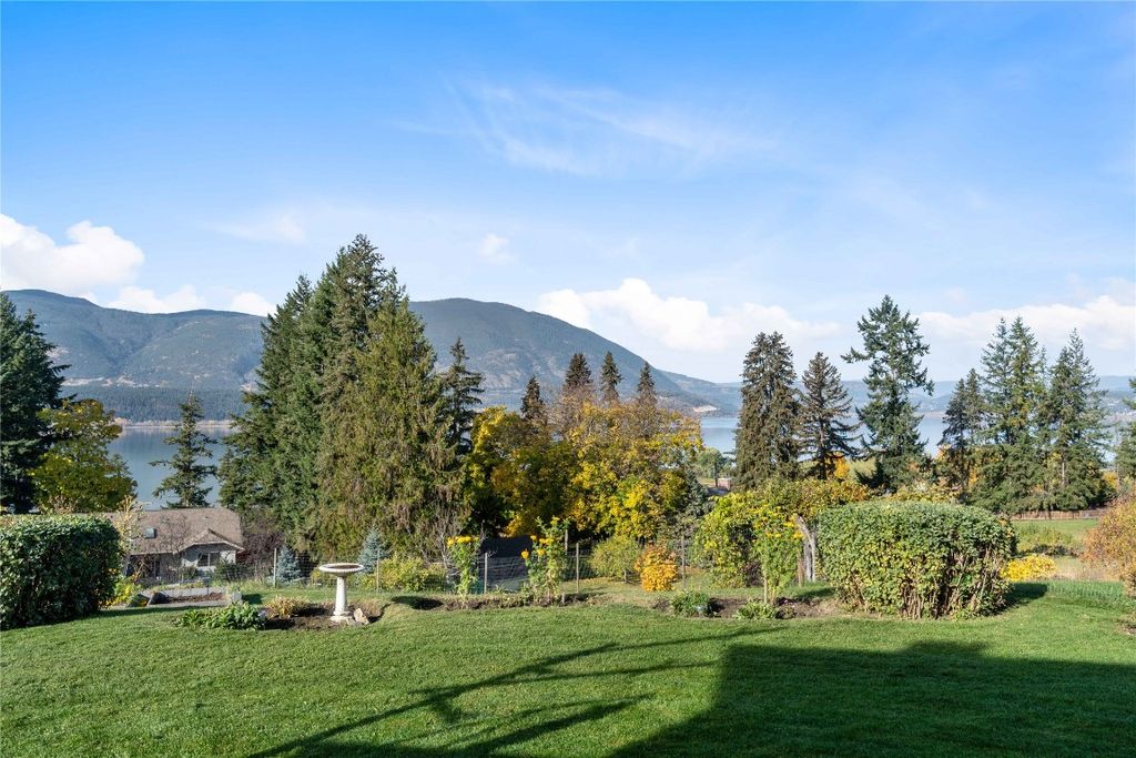 listing image 16517403732928650309