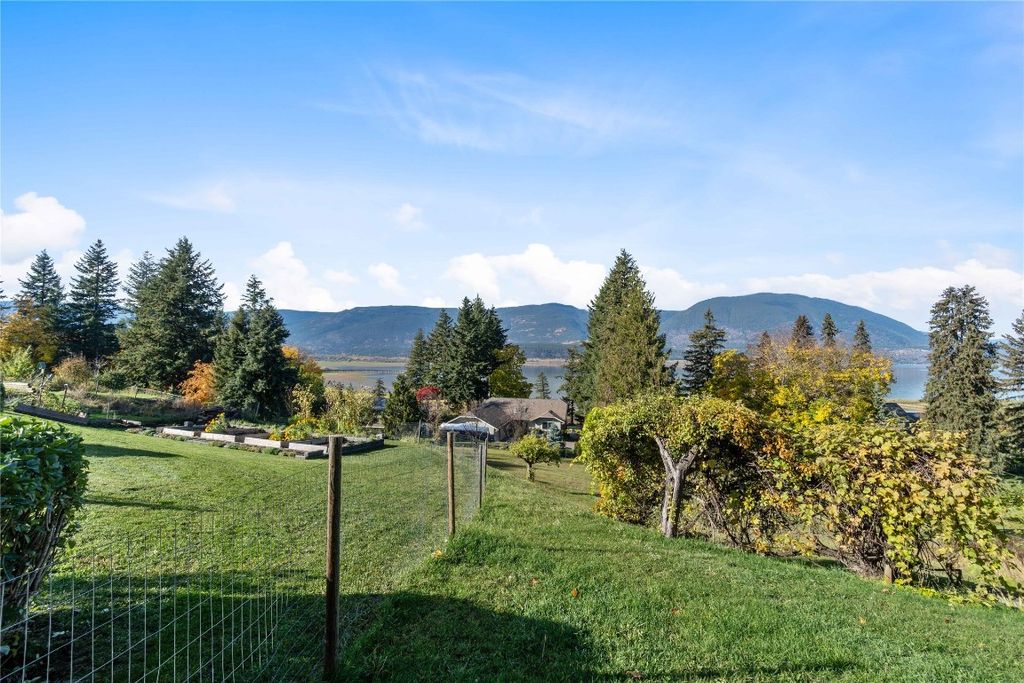 listing image 16518103127915075488