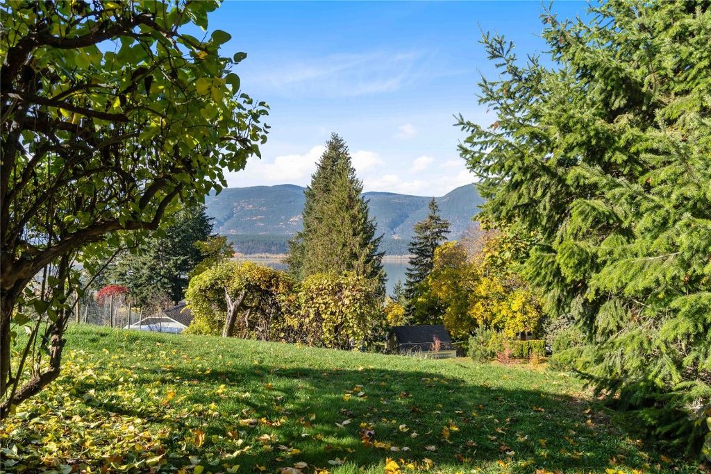 listing image 16515933279373710040