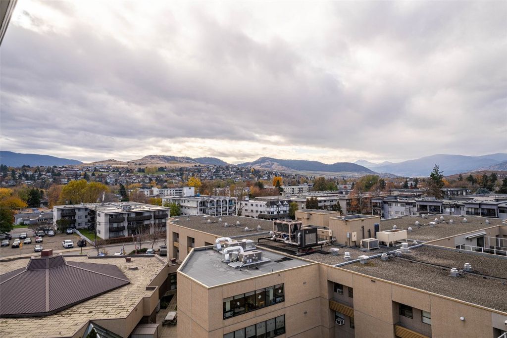 listing image 16517218075465229103