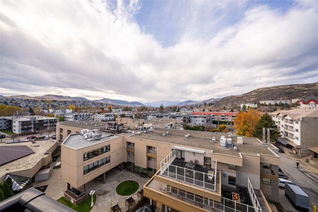 listing image 16515156440825831654