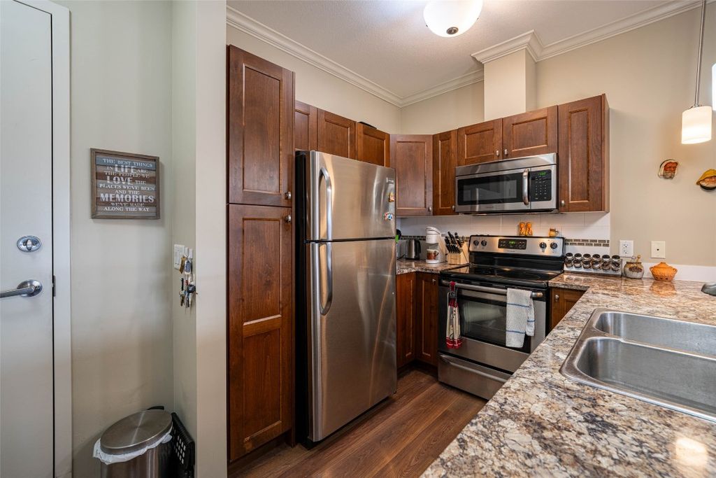 listing image 16510047845252744542