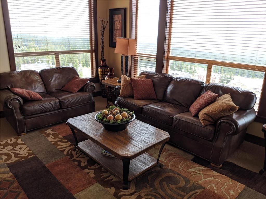 listing image 16514667020280023689