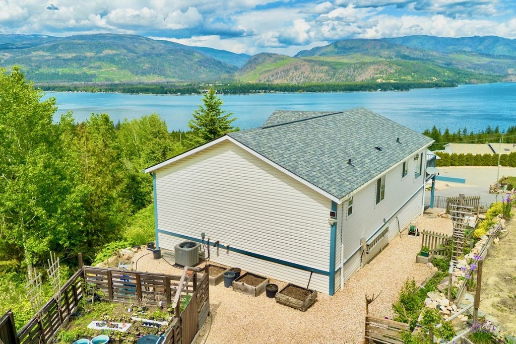 listing image 16515819374205024916