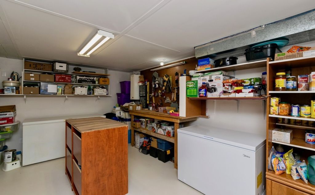 listing image 16514723322009514580
