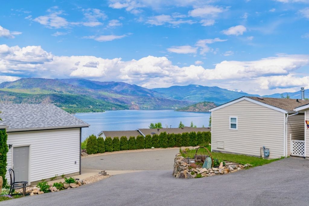listing image 16517982625554314108