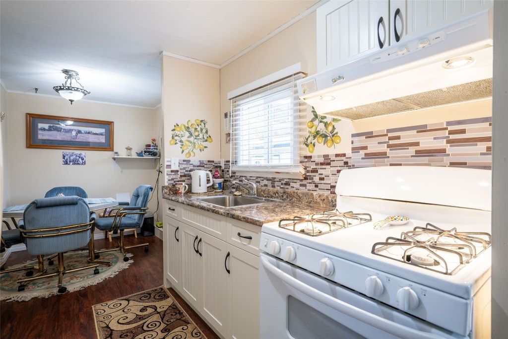 listing image 16510495306158596940