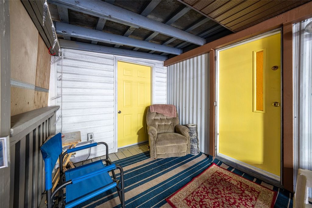 listing image 16516051053212648807