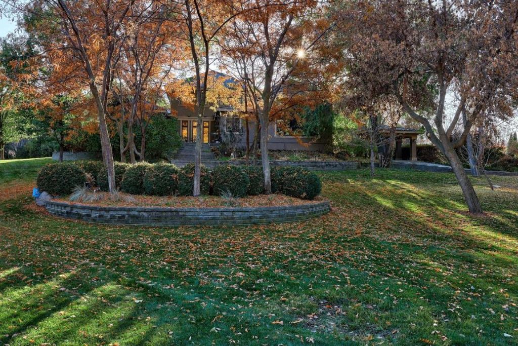 listing image 16516220190054468928