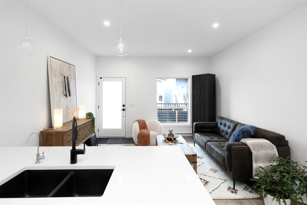 listing image 16515921077217999330