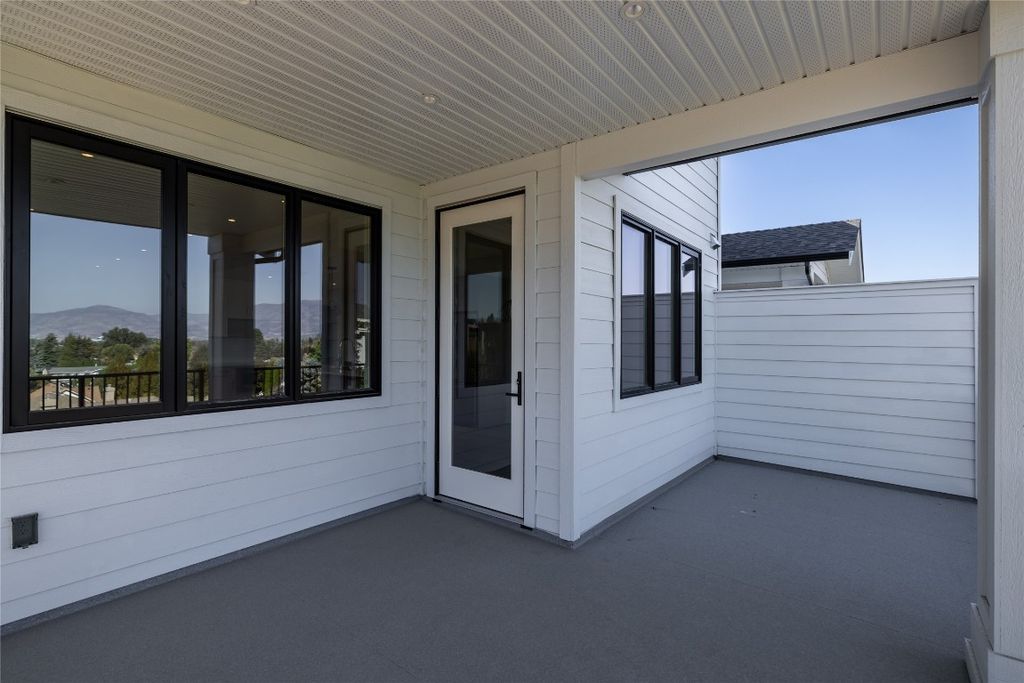 listing image 16514297101780058123