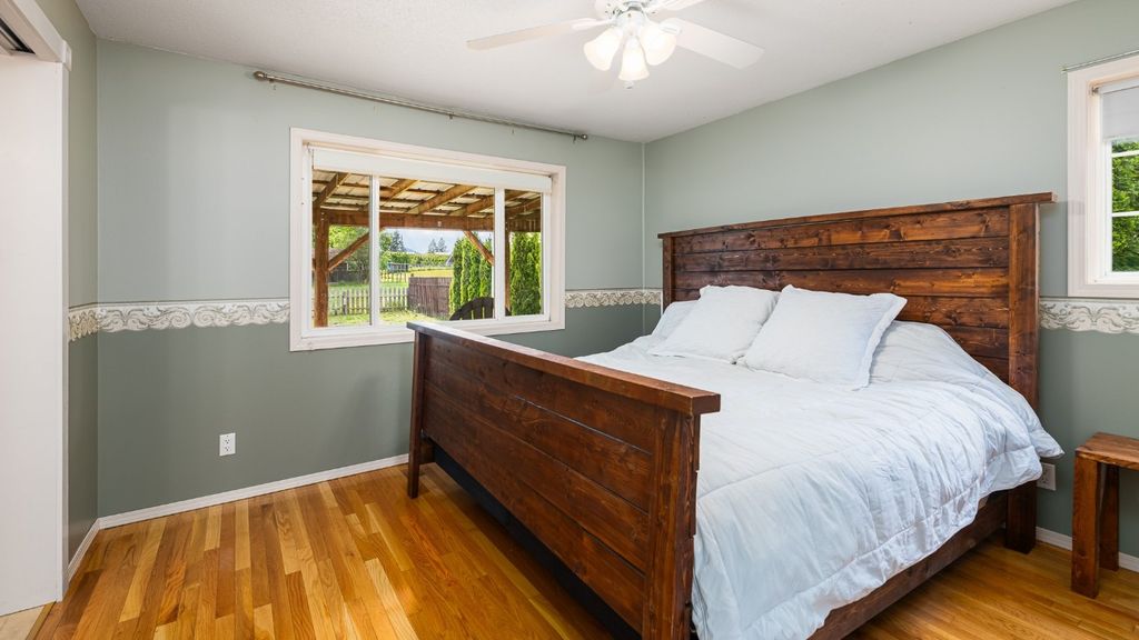 listing image 16510351213869750115