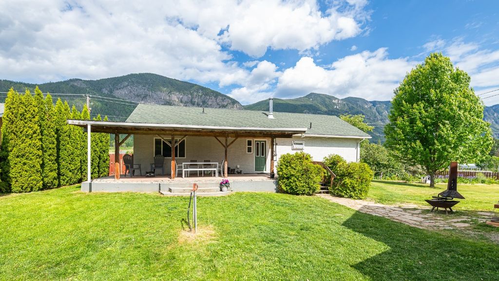 listing image 16517287858586139883
