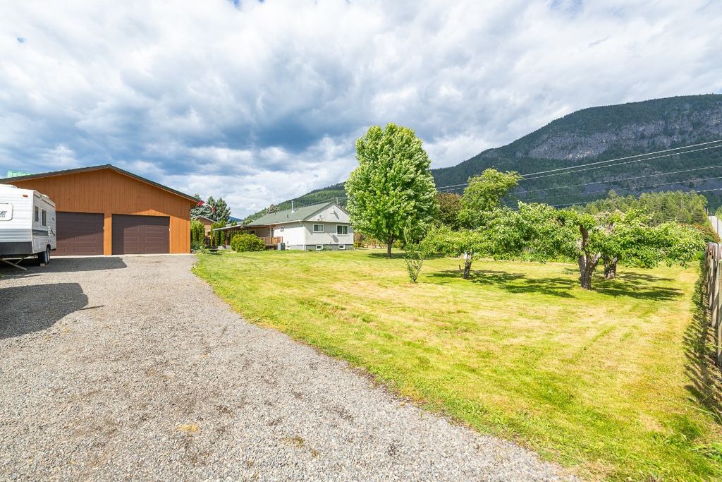 listing image 16515210342092899689