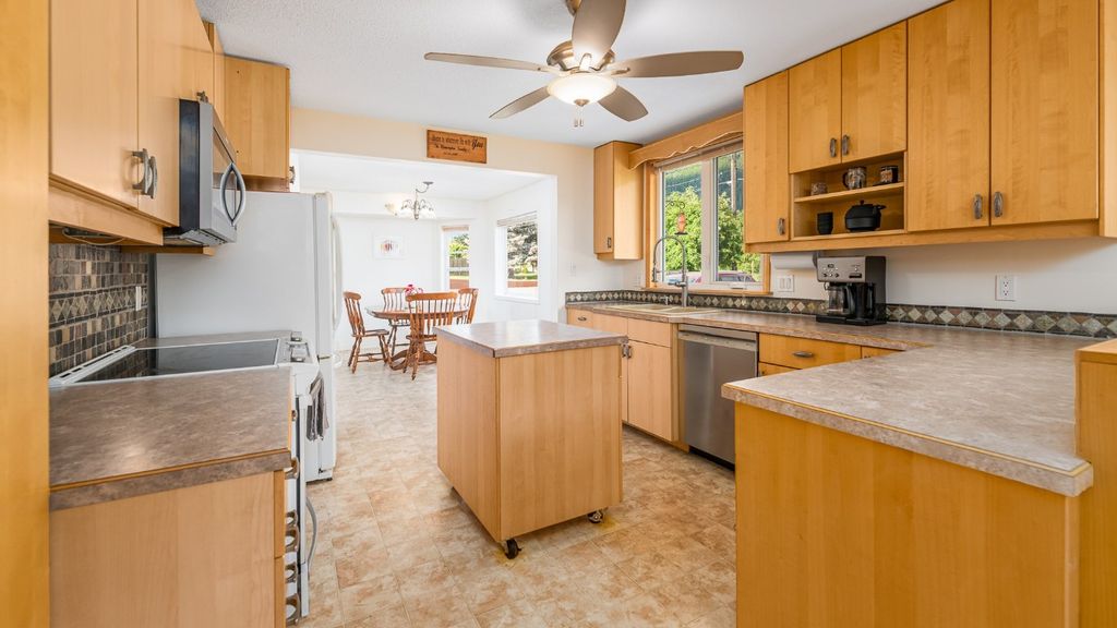 listing image 16519513070021821935