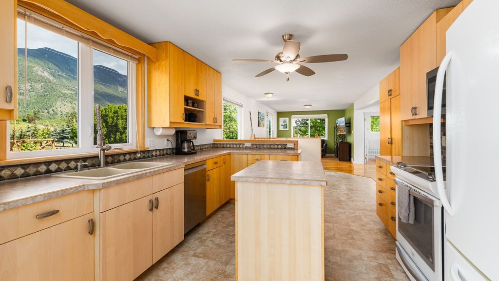 listing image 16516207063318662325