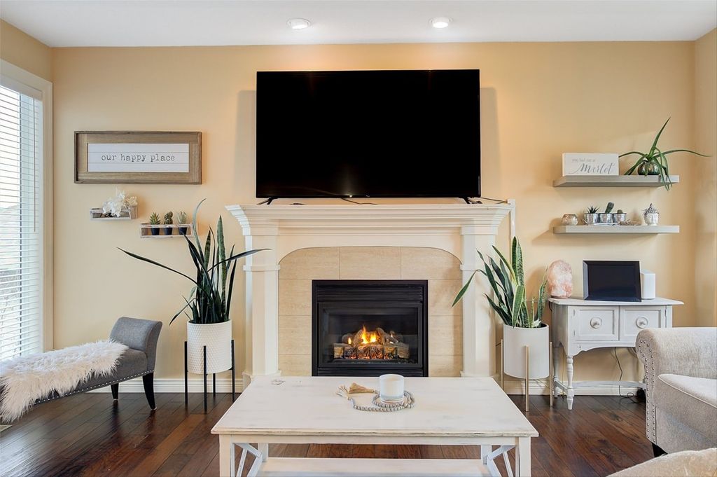 listing image 16511954207997402690