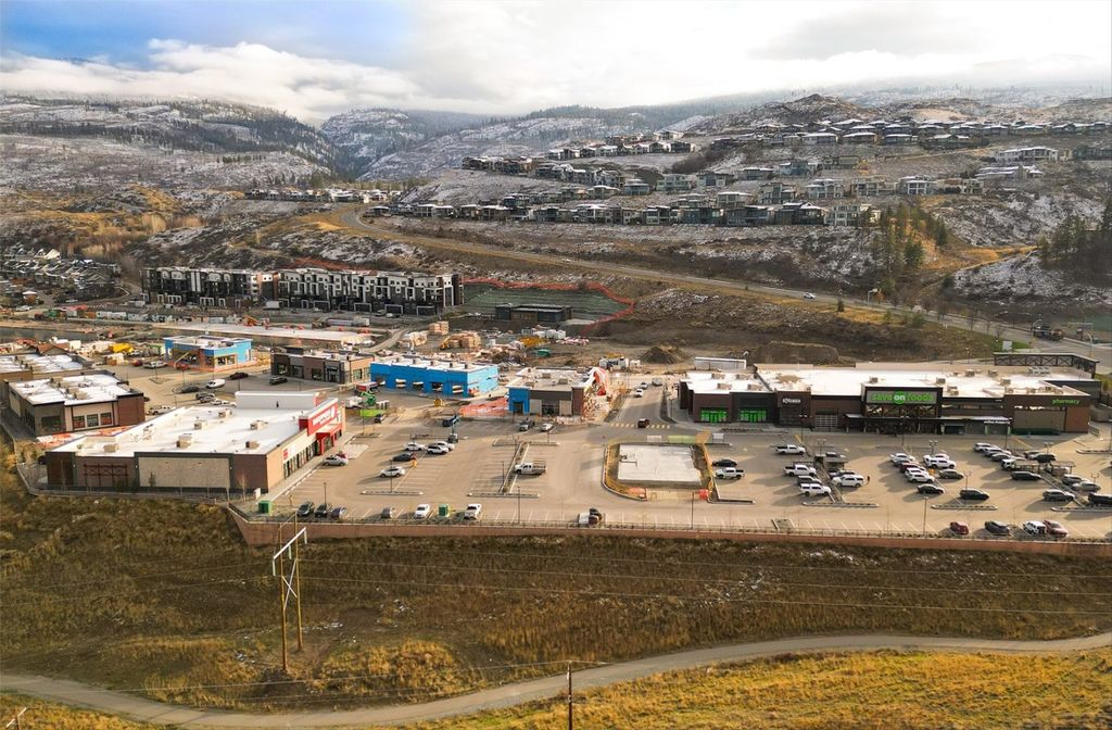 listing image 16515946505456152468