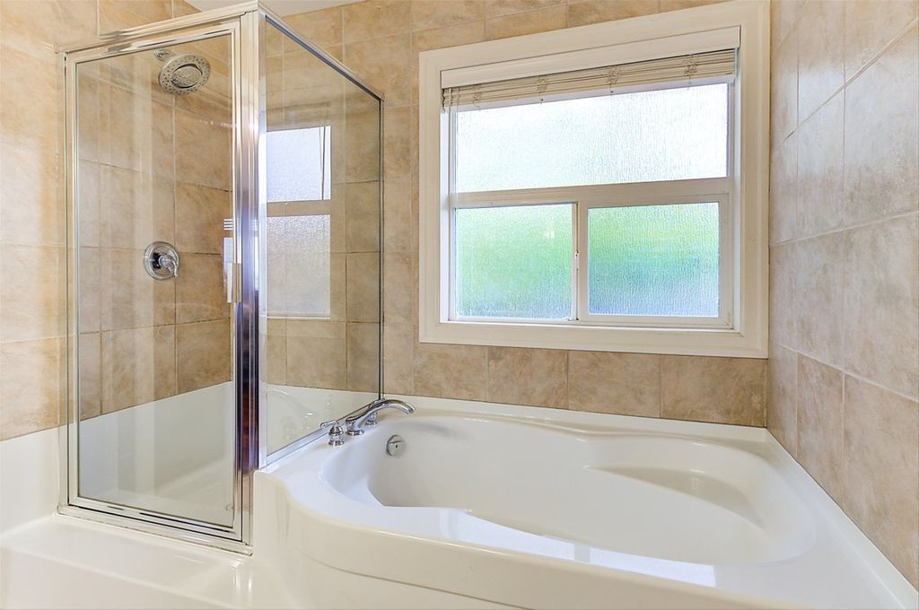 listing image 16514148127977380620