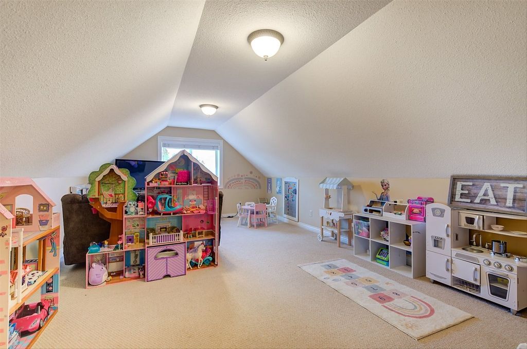 listing image 16512160129296603050