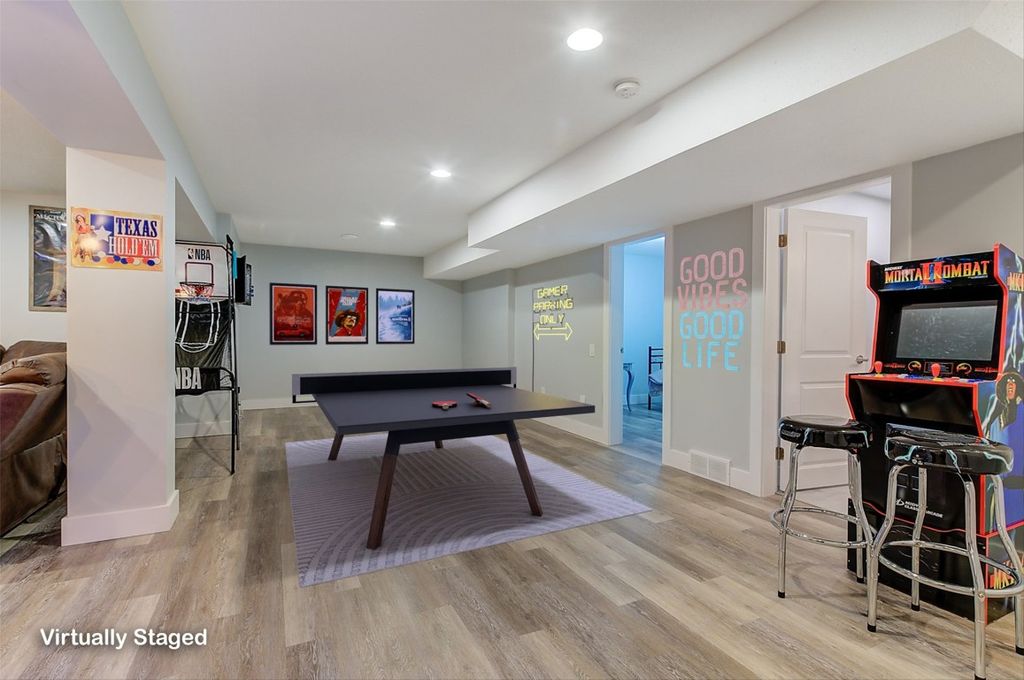 listing image 16515980295528310137