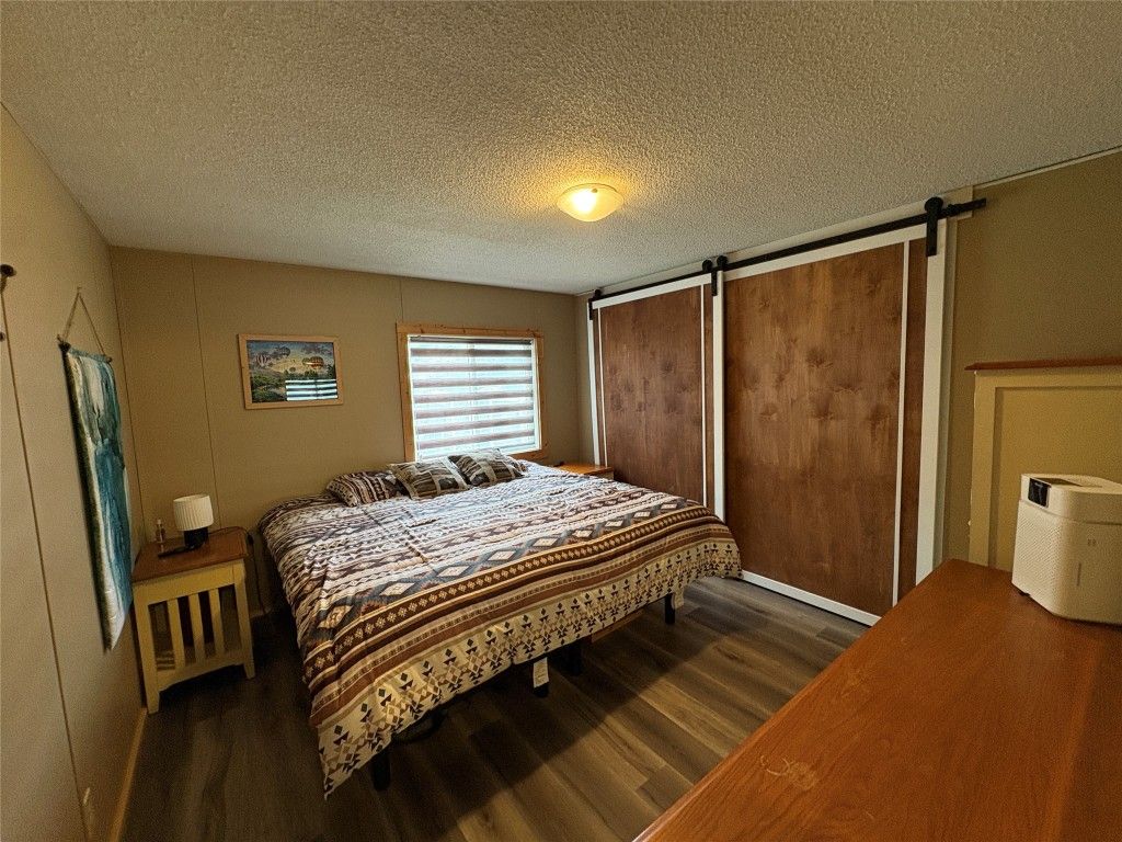 listing image 16516562548627570992