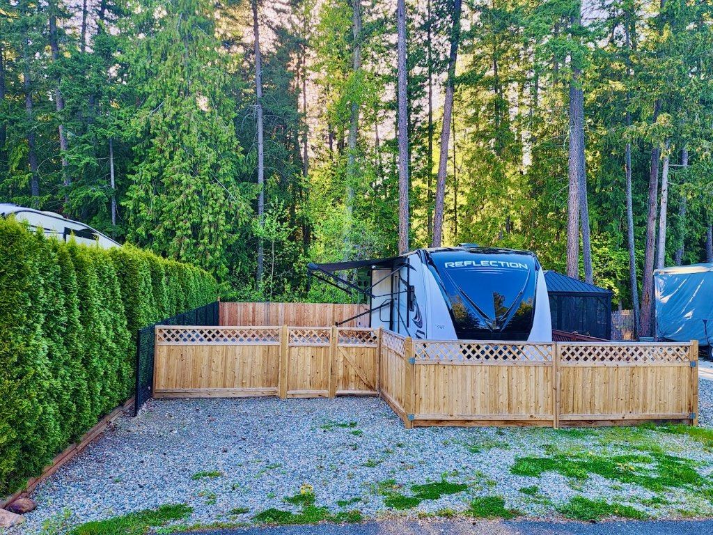 listing image 16515460398926959681