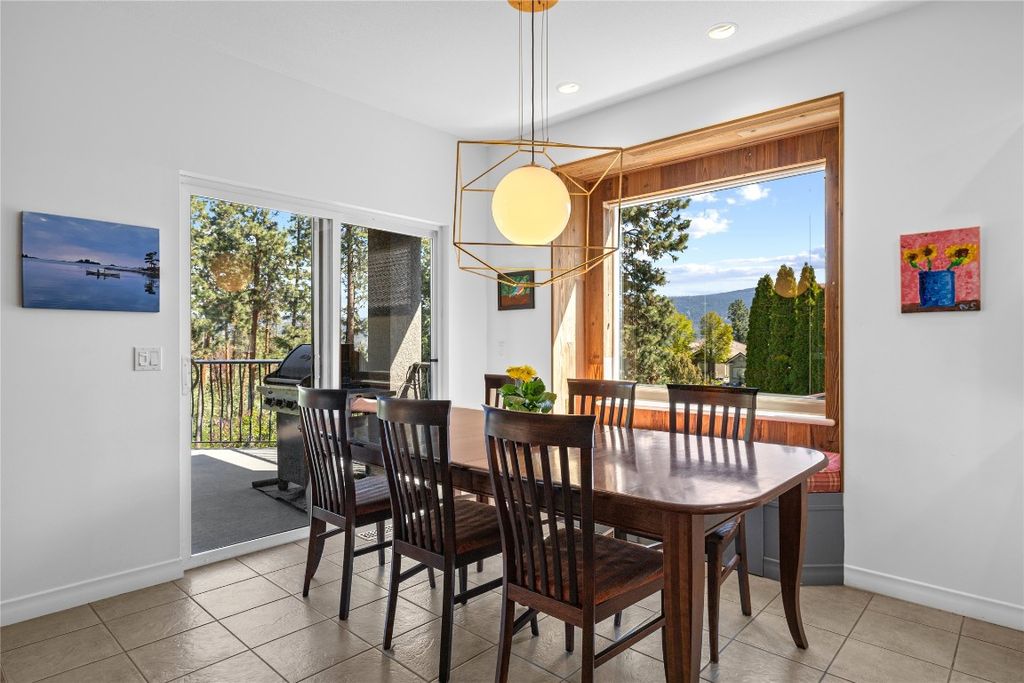 listing image 16511830431511791258