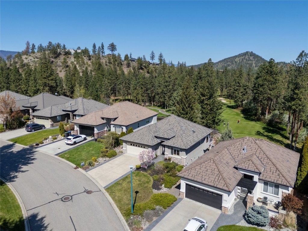 listing image 16518311485238158655