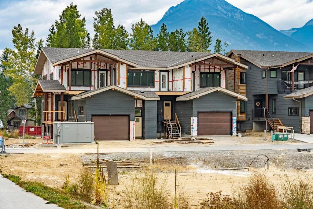 listing image 16518746259421193270