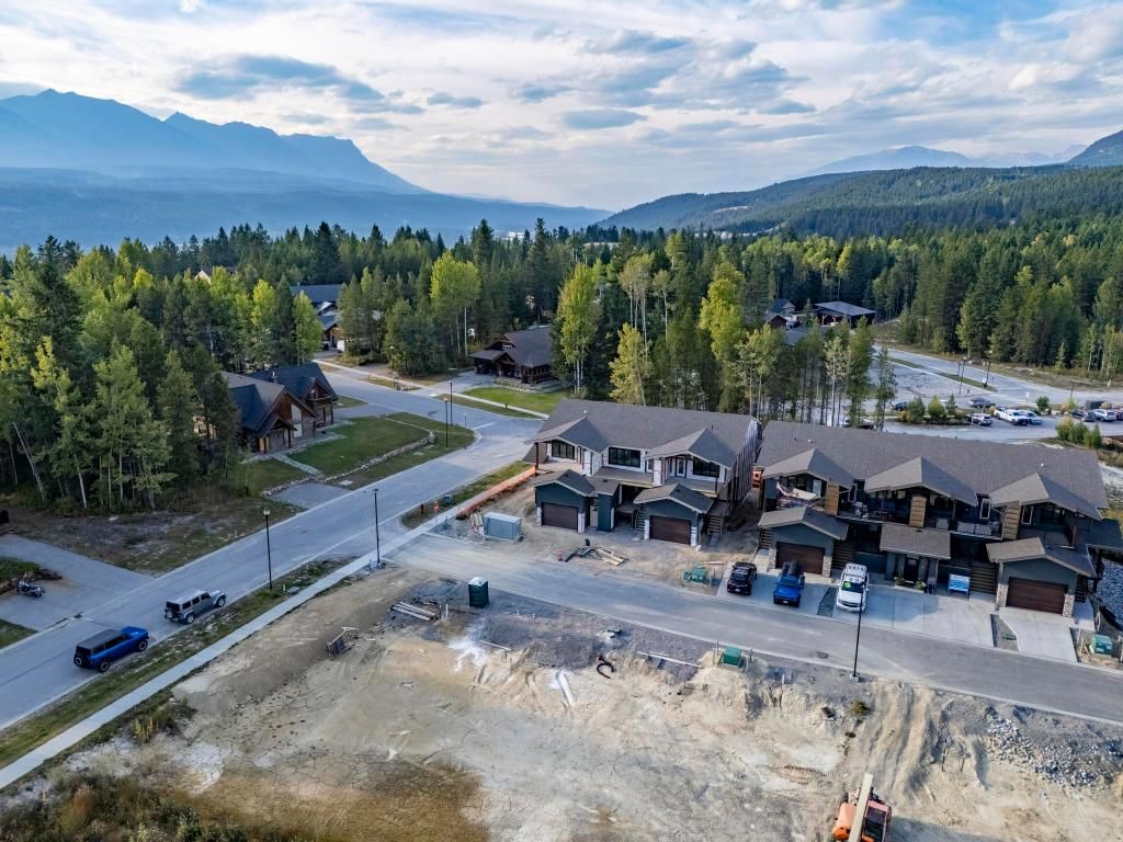 listing image 16518347440129447243