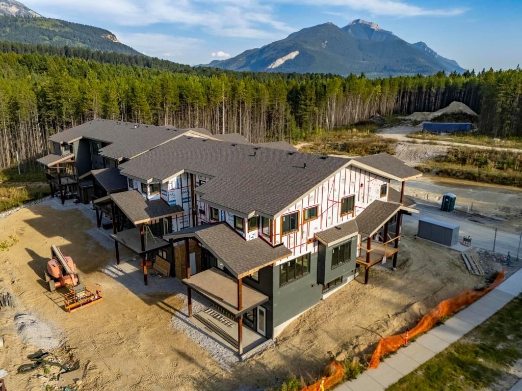 listing image 16518825079455009168